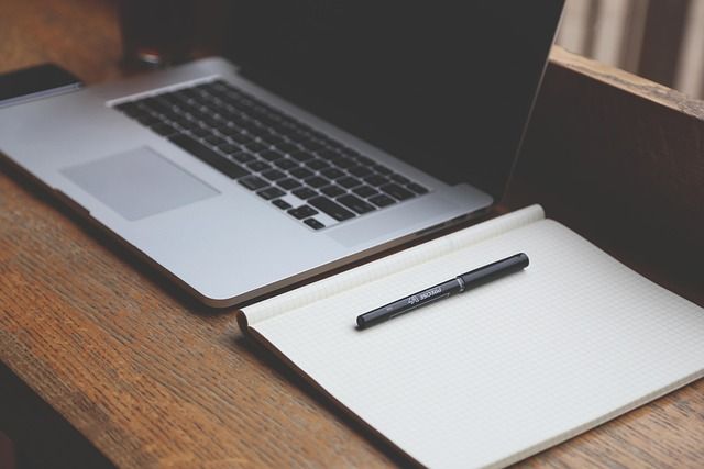 Perbedaan Karyawan Tetap, Kontrak, dan Freelance di Indonesia
